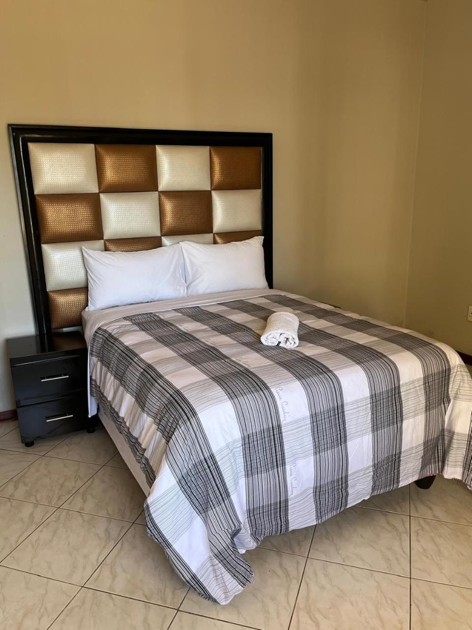 Hampton Guesthouse Johannesburg Dış mekan fotoğraf